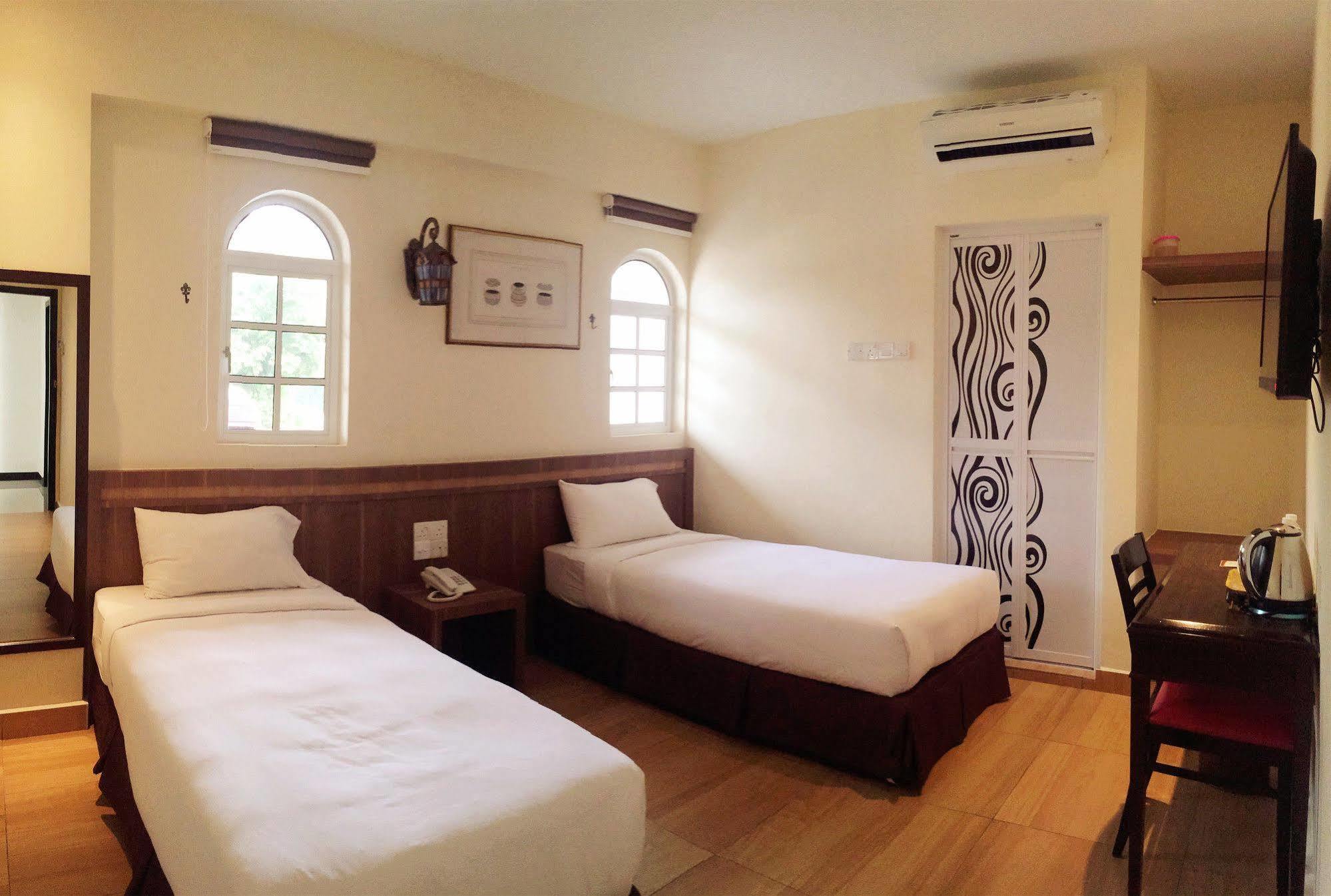 Super Oyo 596 The Vintage Hotel Johor Bahru Eksteriør bilde